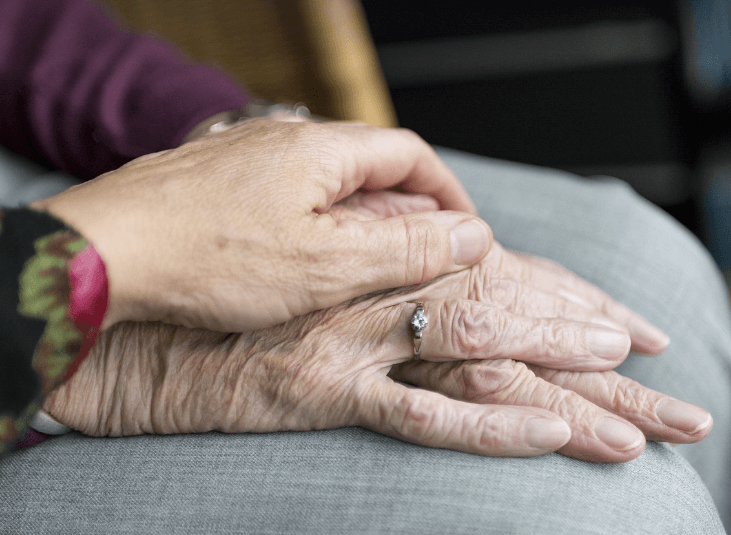 돌아가신 할머니 꿈 해몽 풀이