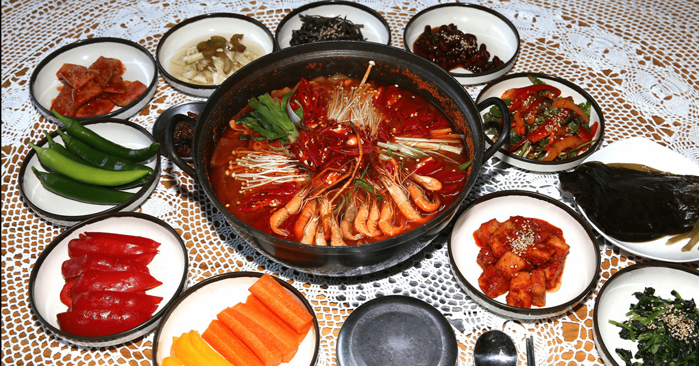 생생정보통 새뱅이수제비 전골 민물새우튀김 매운탕 천안 맛집