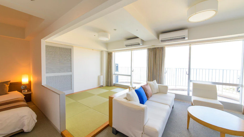 더비치타워-오키나와