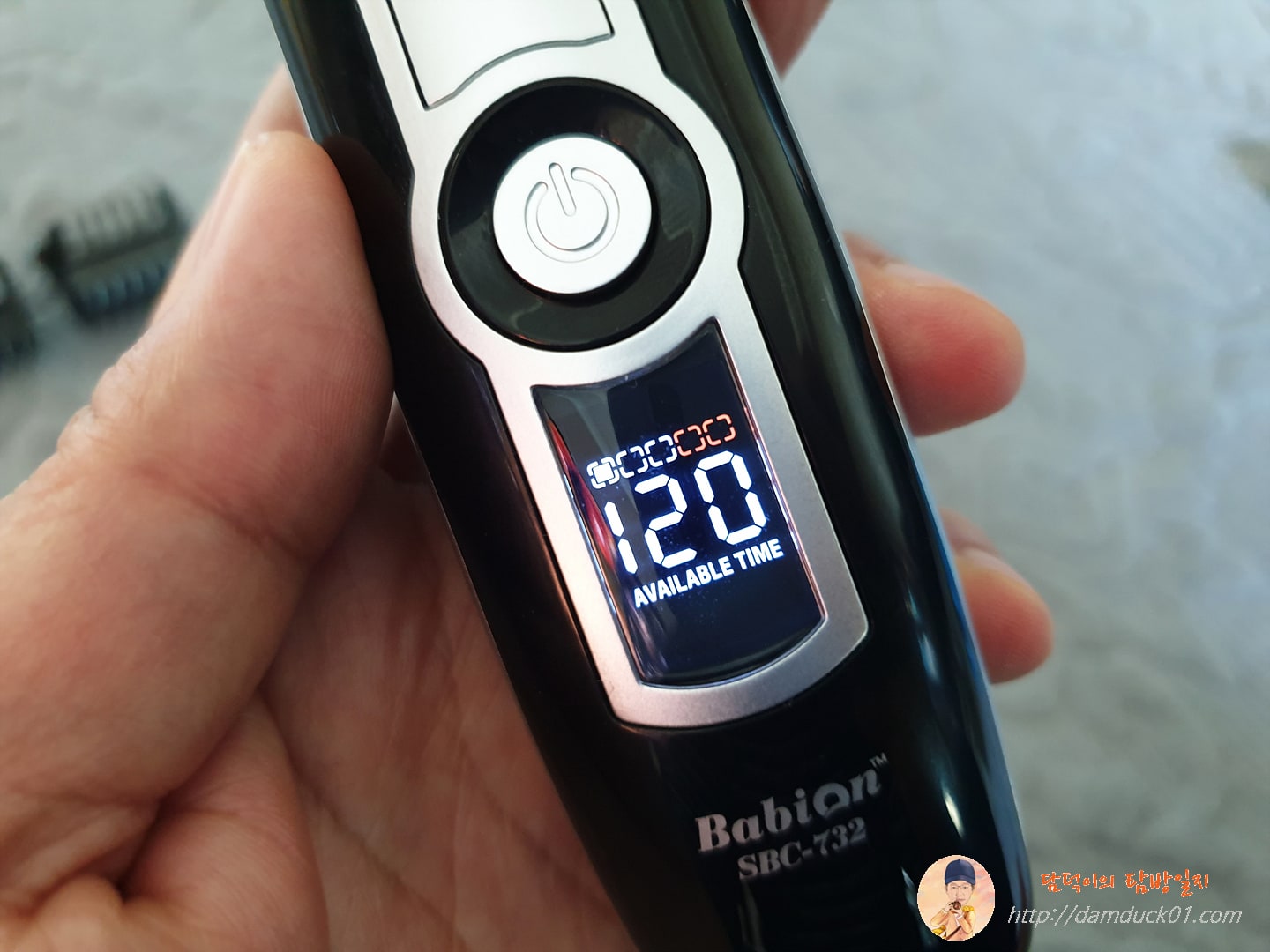 바비온 SBC-732 이발기 디스플레이