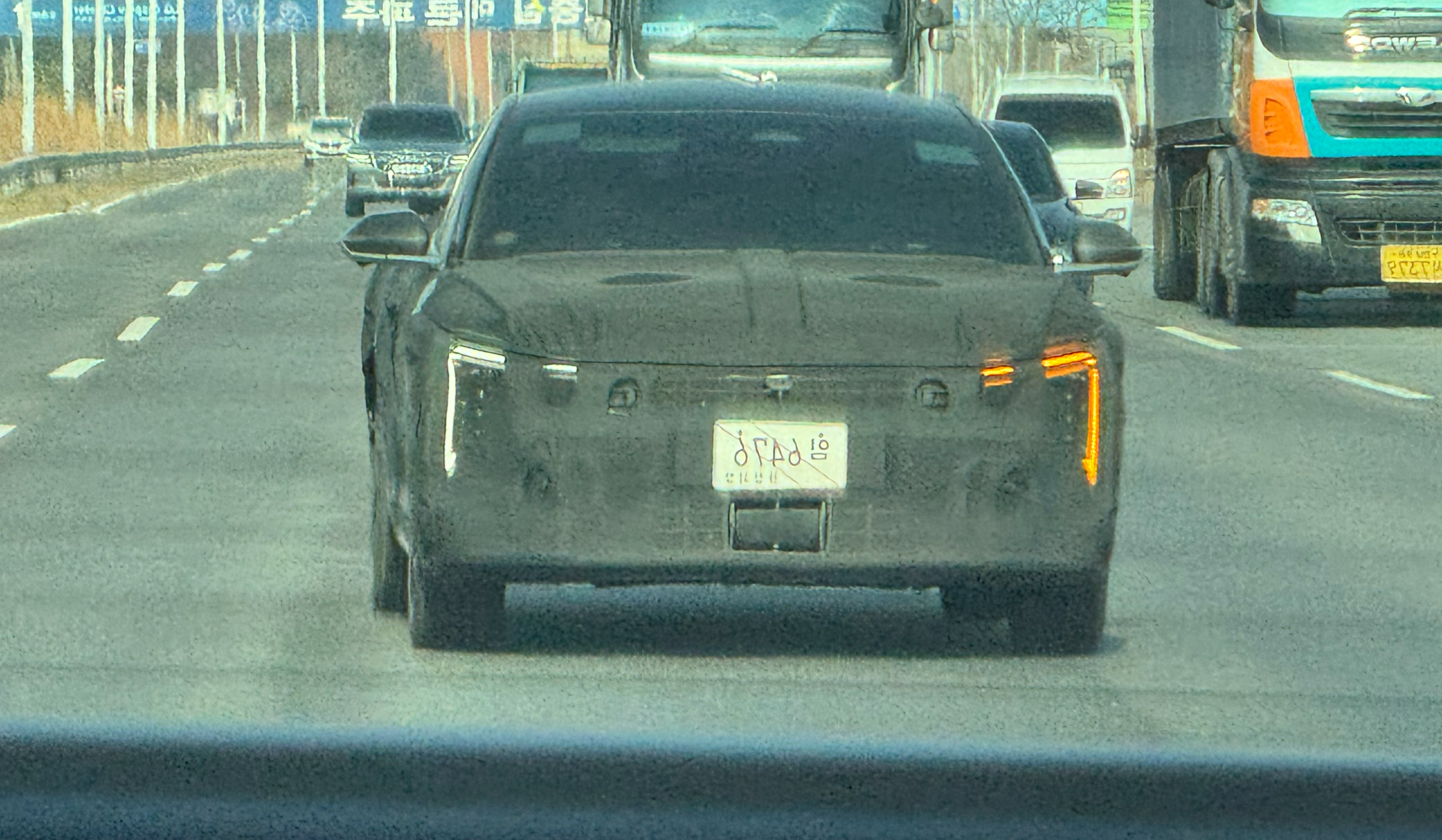 기아가 개발 중인 준중형 세단 'K4(K3 풀체인지)' 테스트카가 국내에서 새롭게 목격됐다.