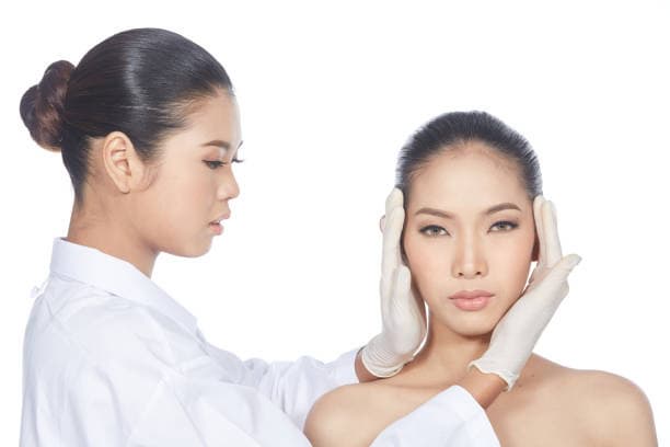 맞춤형 화장품 시대: 개인 피부에 딱 맞는 제품을 찾는 방법