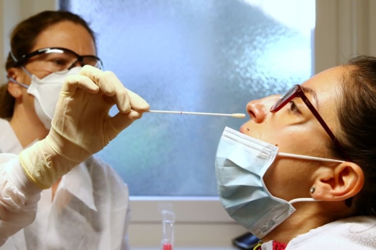 충격! 코로나 검사 DNA가 중국으로?