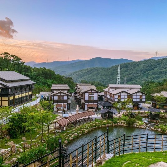 니지모리 스튜디오