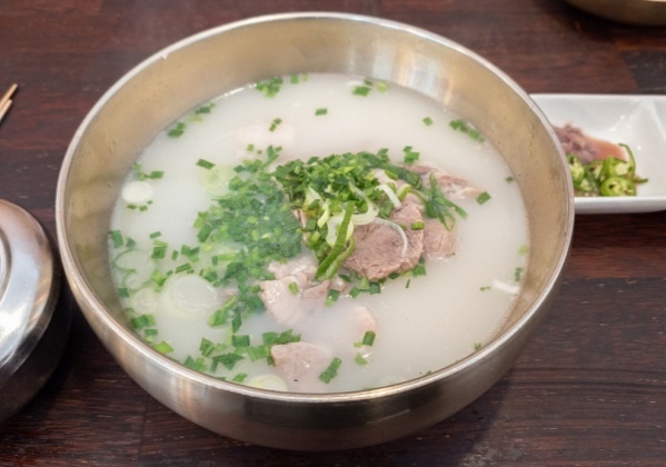 오늘N 돼지국밥 공덕역 맛집 정보(퇴근후N)