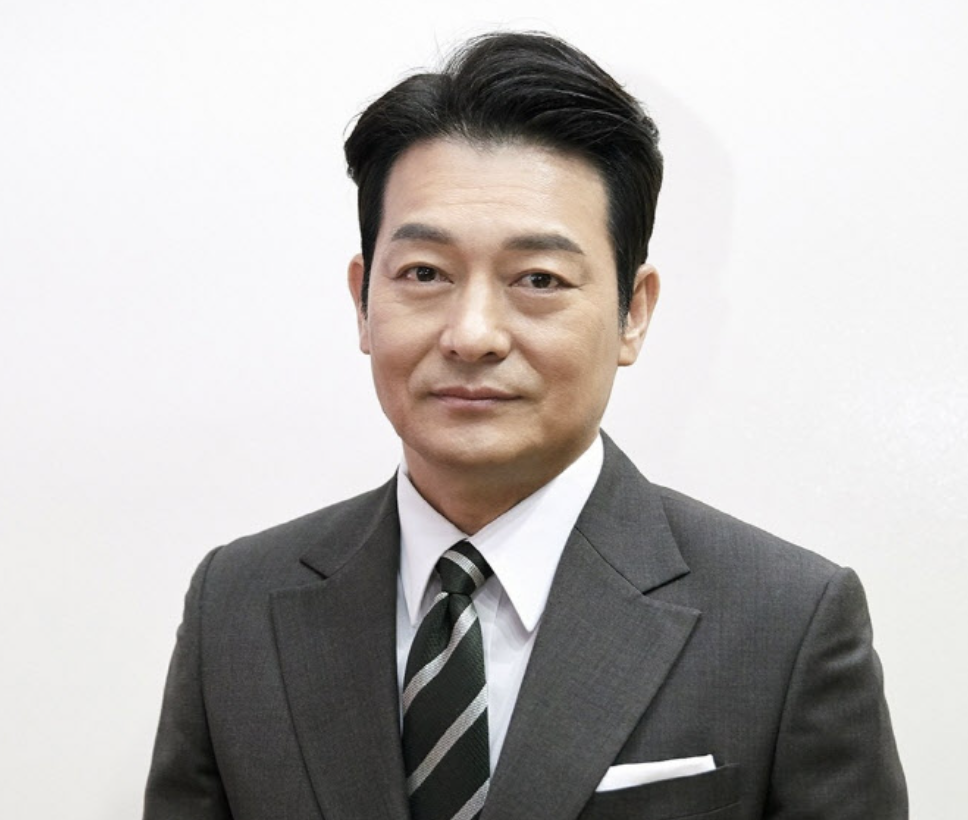 조성하 프로필