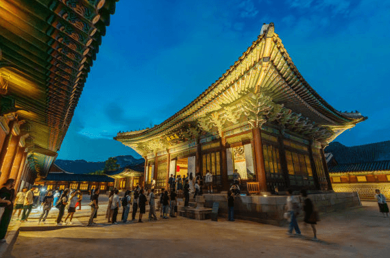2025년 경복궁 야간 개장