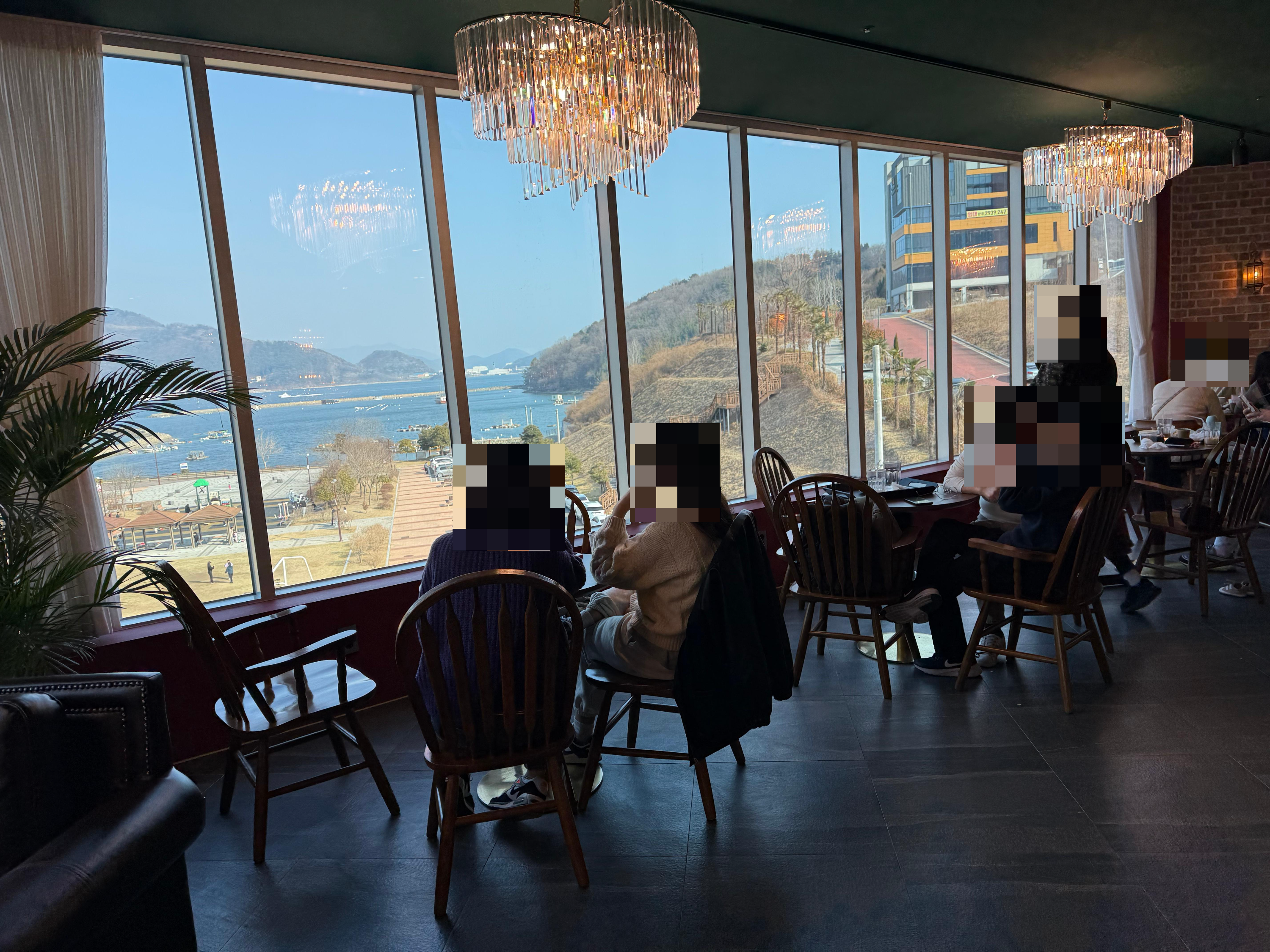 마산가포페리데스