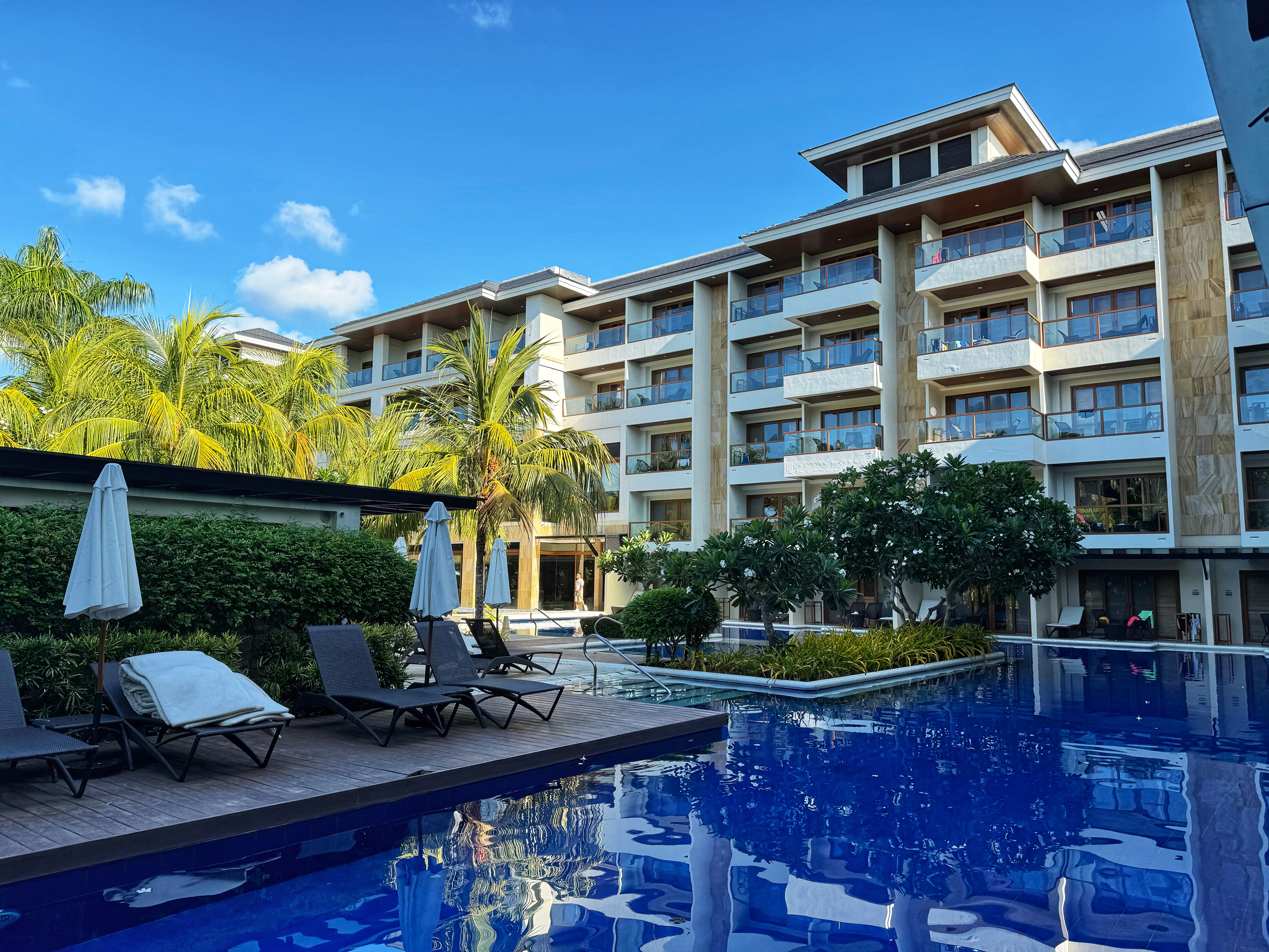 필리핀 보홀 헤난 리조트 알로나 비치 다이렉트 풀 억세스 룸