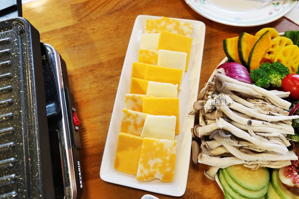 부산 스위스 전통요리 라끌렛 전문점, 베란다 치즈 - 양 많고 아주 꿀맛