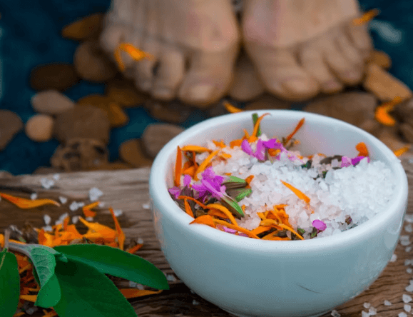 발 관리만 잘해도 건강이 달라집니다