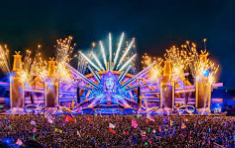 EDC 페스티벌 2025 인천과 관련된 사진