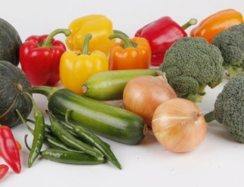 얼굴 부기룰 예방하는데는 신선한 채소