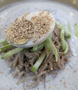 서리태콩국수