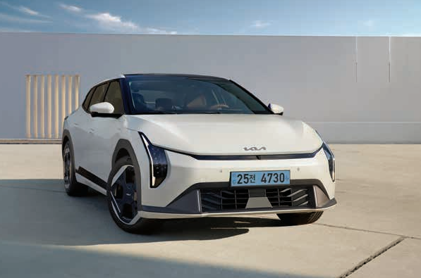 GV60 vs EV4 비교! 가격, 주행거리, 성능 차이 총정리