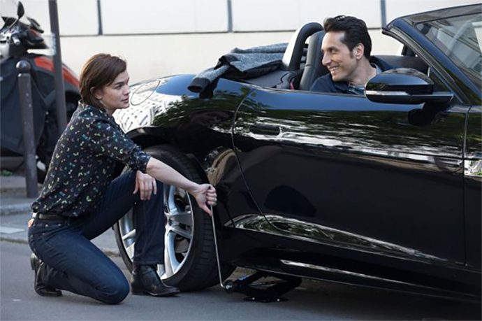 거꾸로-가는-남자-스틸컷8