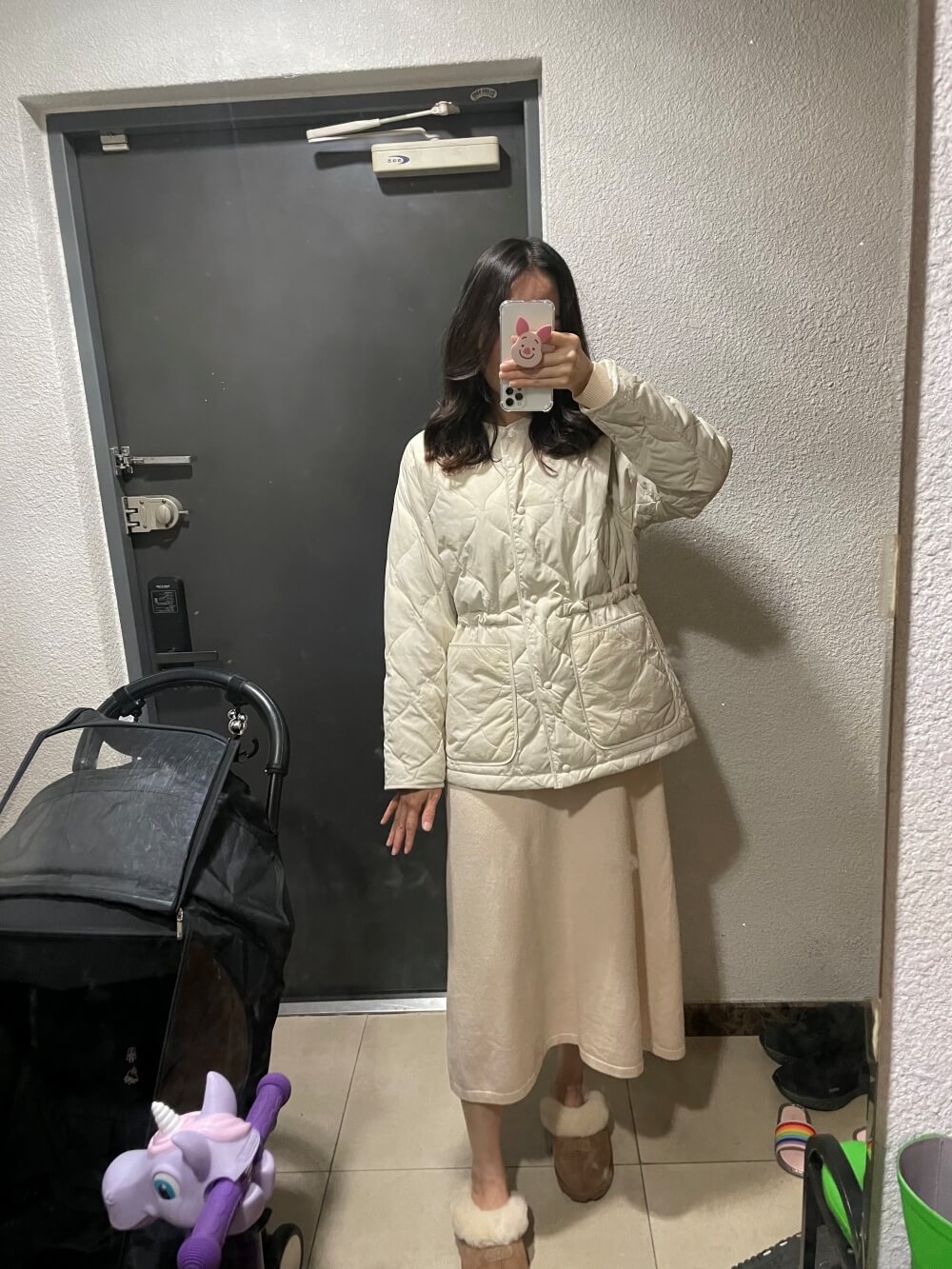 지오다노-어니언-퀄팅-스트링-하프-자켓-xs-사이즈-착용-모습