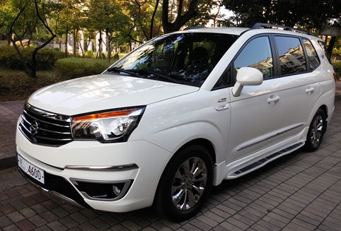 코란도 투스리모 외관