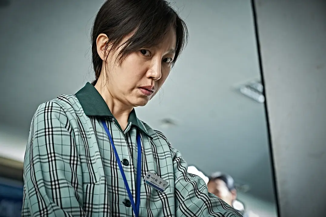 영화 지푸라기라도 잡고 싶은 짐승들 원작 줄거리 출연진 결말