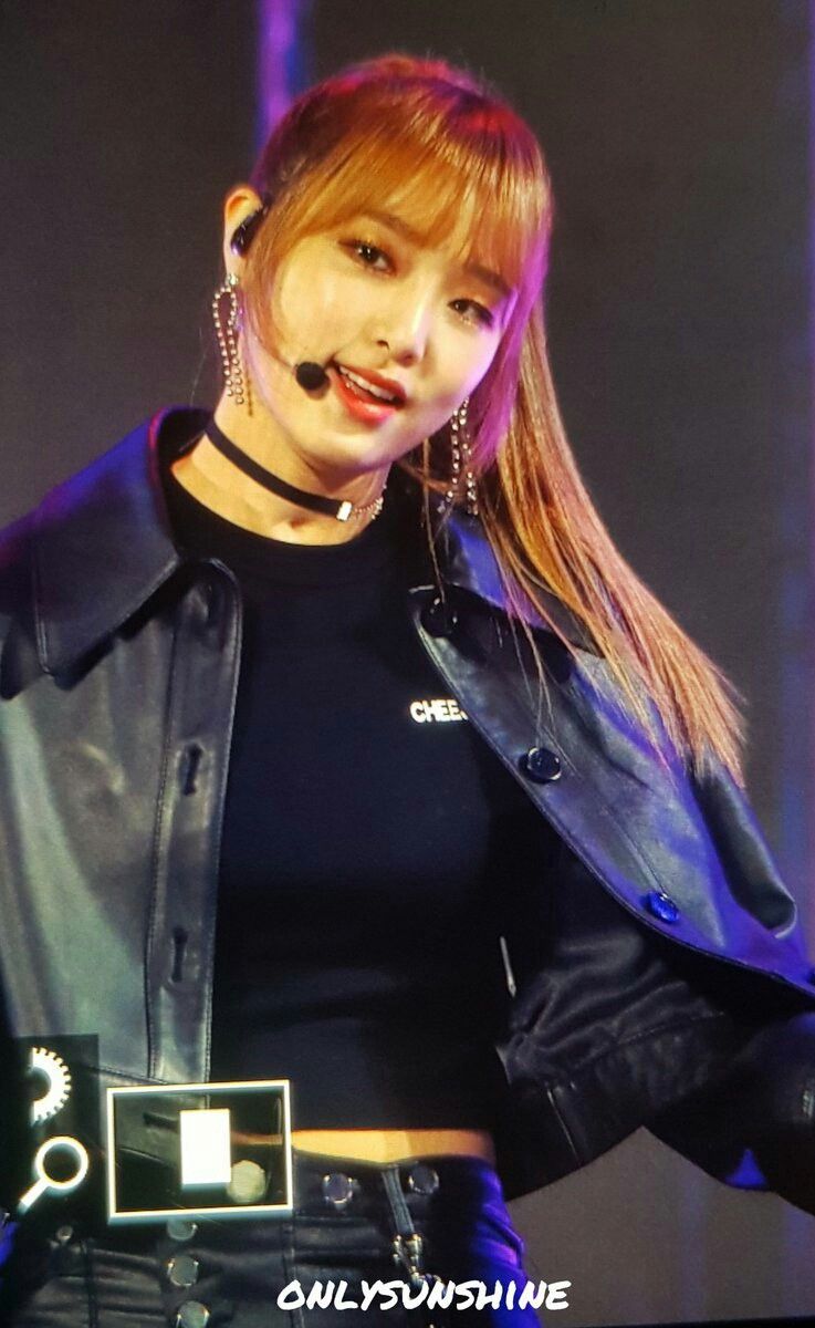 아이즈원 최예나 귀여운 매력어필