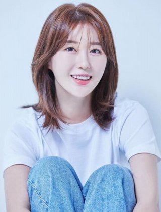 가수 나비 프로필
