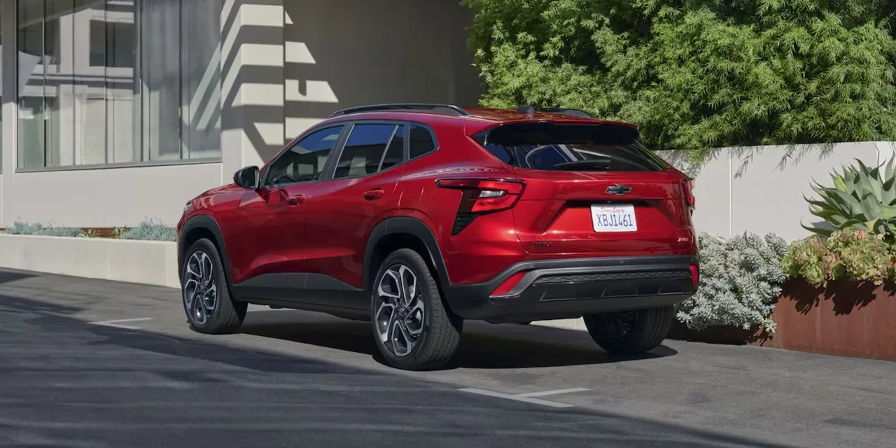 쉐보레 트랙스 크로스오버 이미지