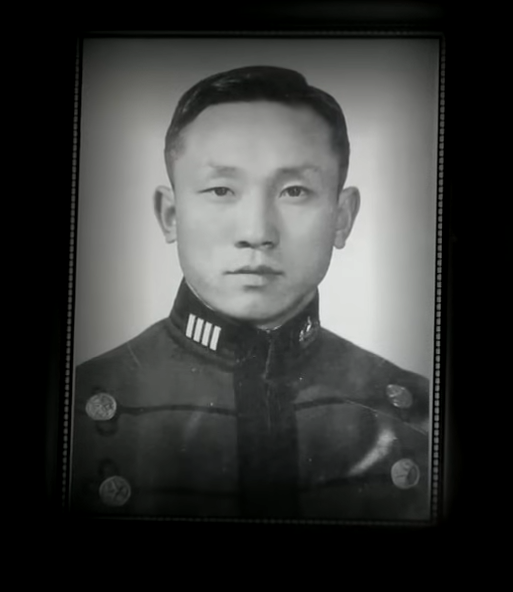 서울의-봄-정해인-오진호-소령-실제-인물-김오랑-소령-사진