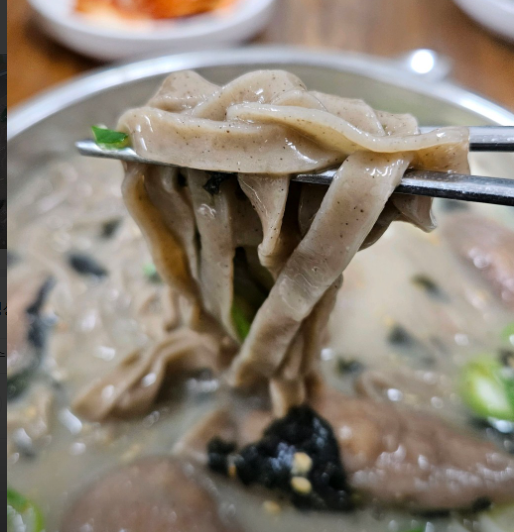 봉평메밀막국수