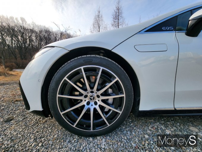 전기차 'EQS 450+ AMG라인'