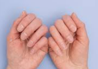 적절한 손톱 관리 : 기본 수칙 지키기