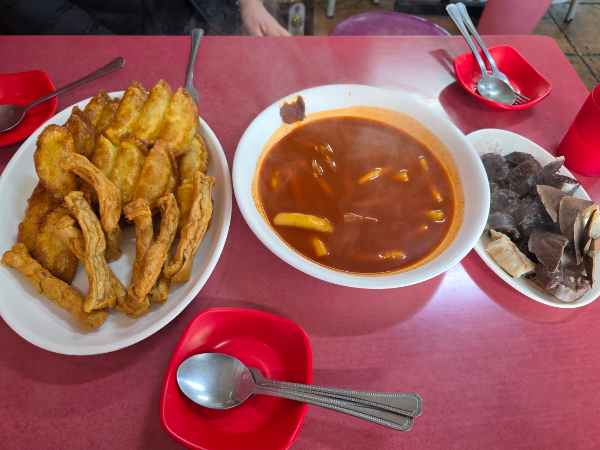 신천황제떡볶이 한상