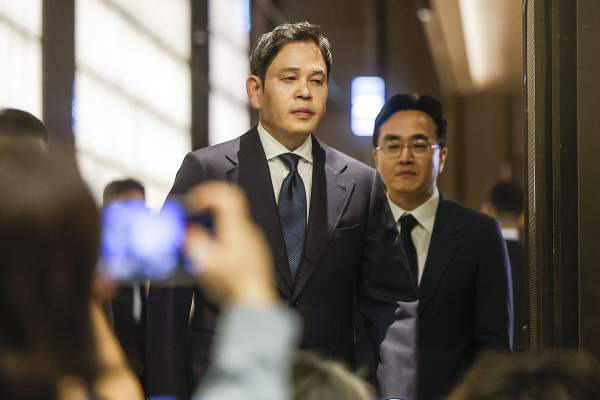 스타벅스 카드 잔액 '조건 없는 전액 환불' 총정리: 6월 1일~14일 완화 배경과 모바일 앱 신청 가이드