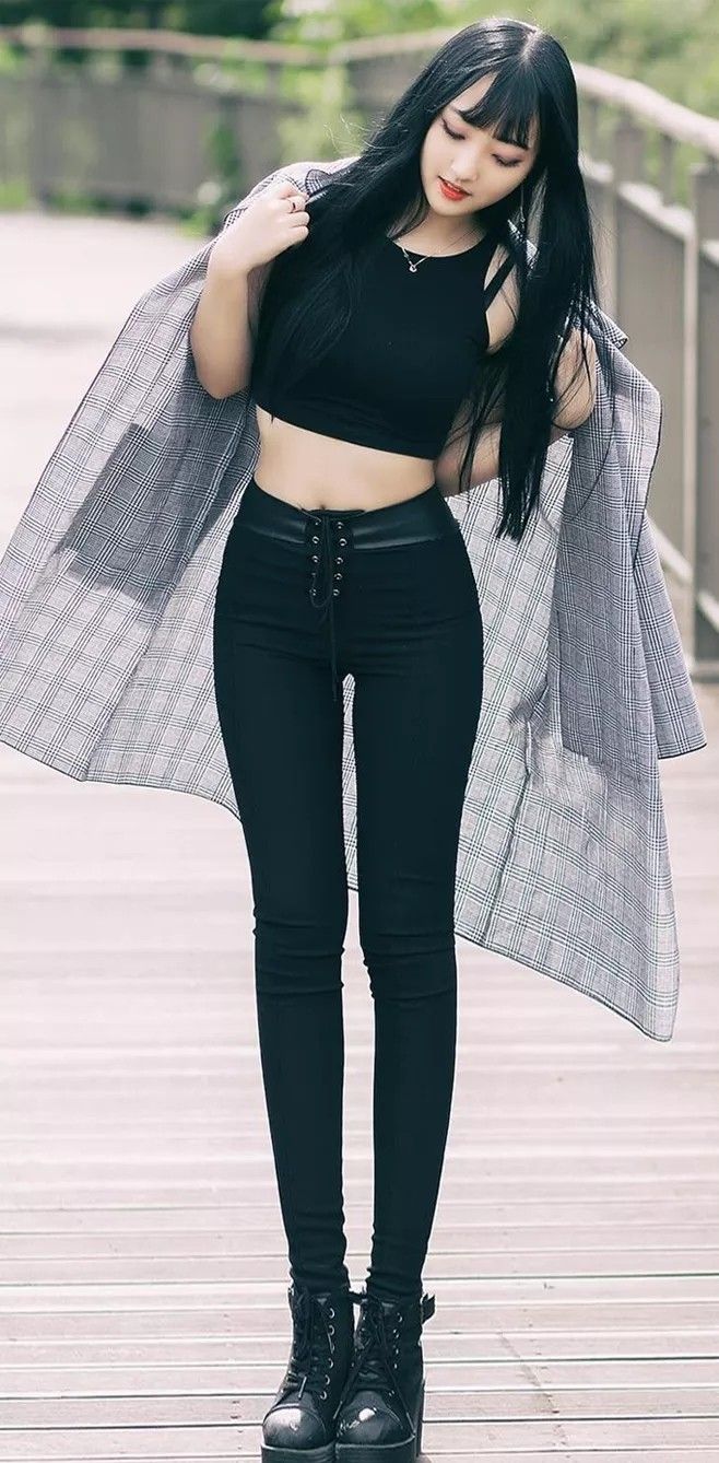 시크한 스타일의 데일리룩 패션스타일 사진 모음 시크한 스타일의 데일리룩 패션스타일 사진 모음
