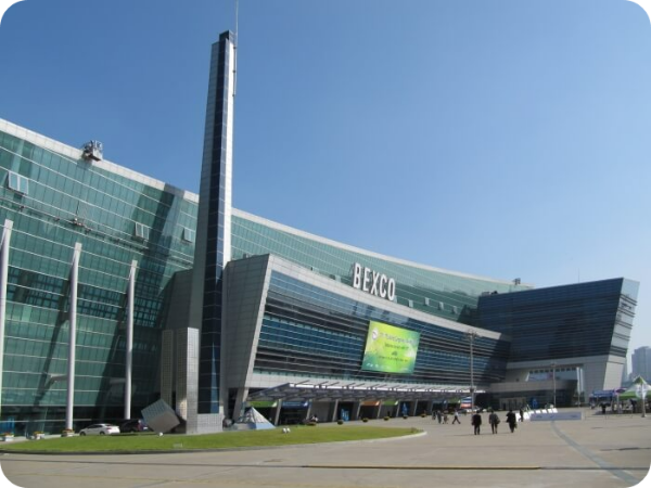 아시아 최초 '부산(벡스코/BEXCO)' 개최!