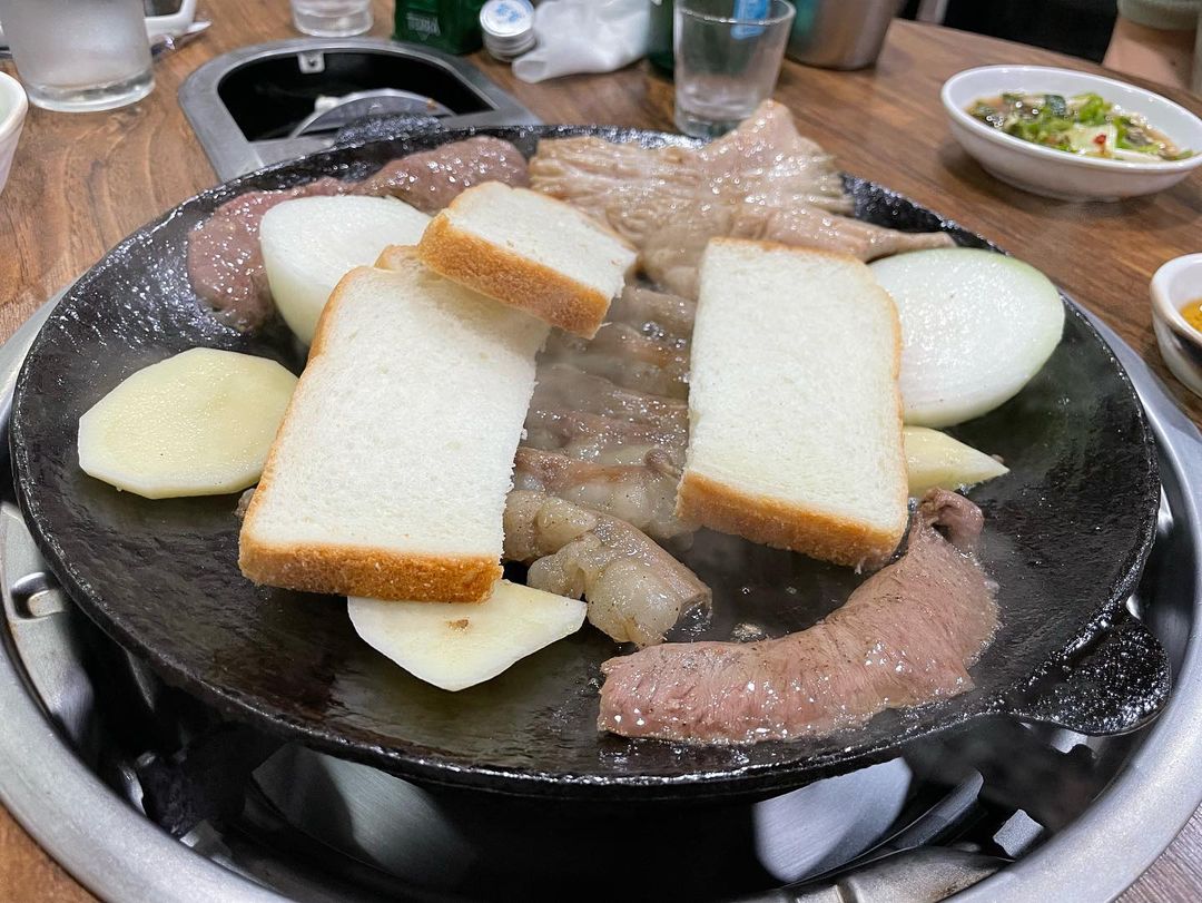 돌싱포맨 홍서범 서은광 류승수 소곱창 대창 유창 양 구이 곱창전골 맛있는 양곱창집 잠원 신사역 강남 맛집 위치 메뉴 가격 정보