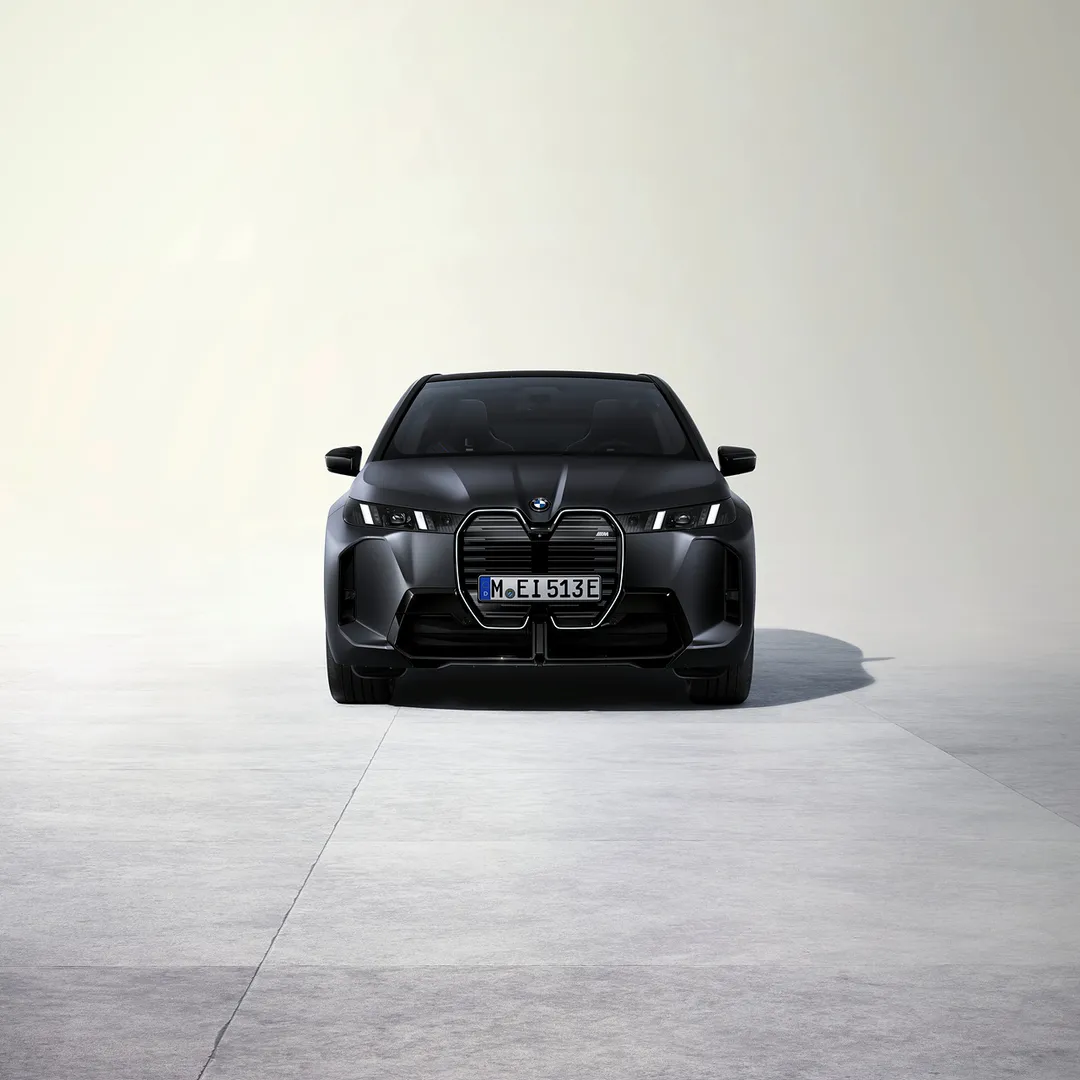 BMW iX M70 정보 관련 이미지