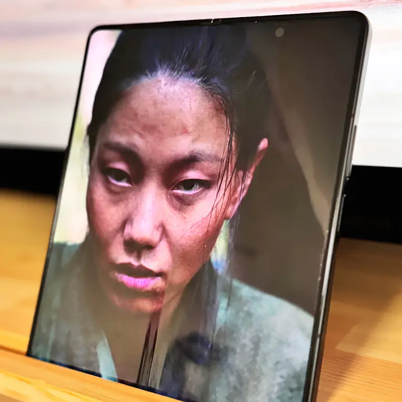 범동-김신록-배우