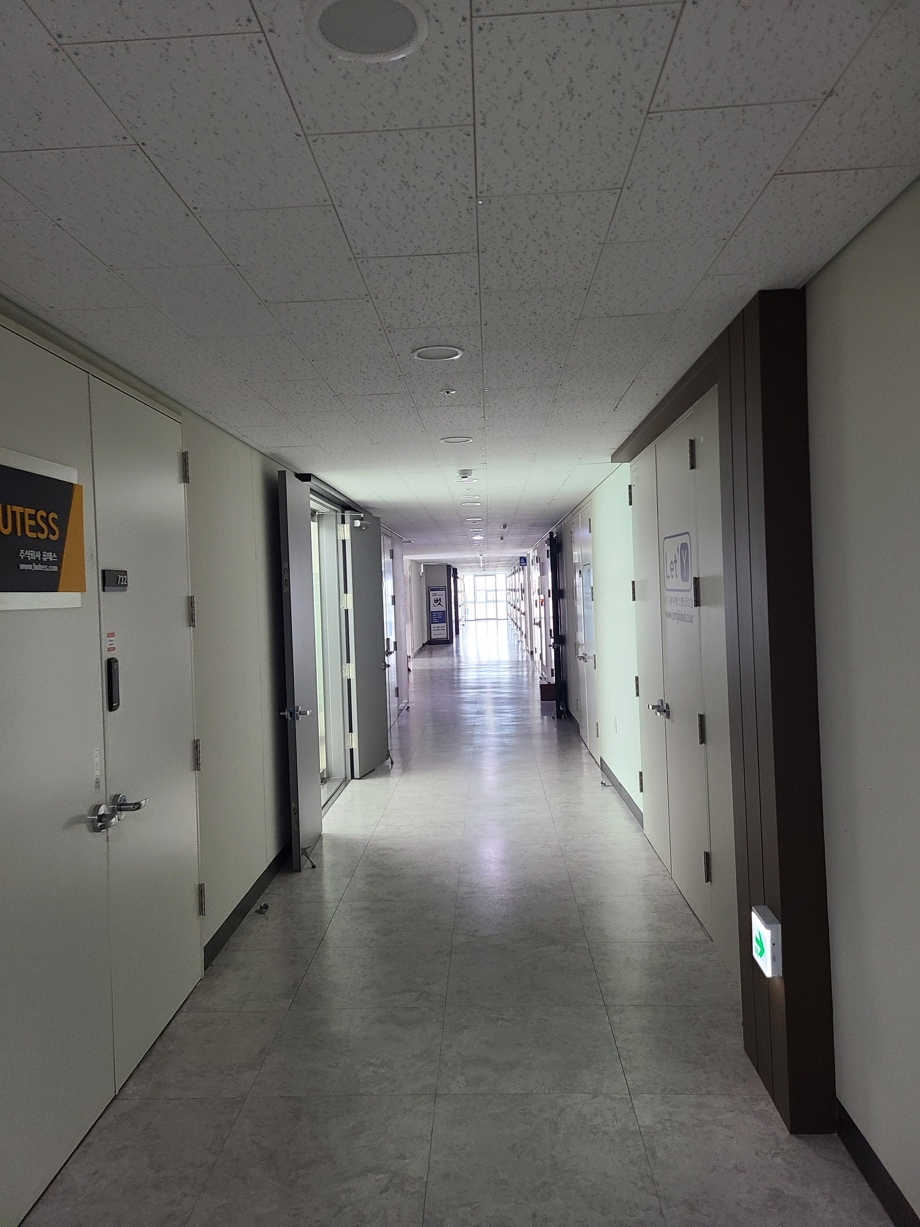 두산명학아너비즈타워 섹션오피스8