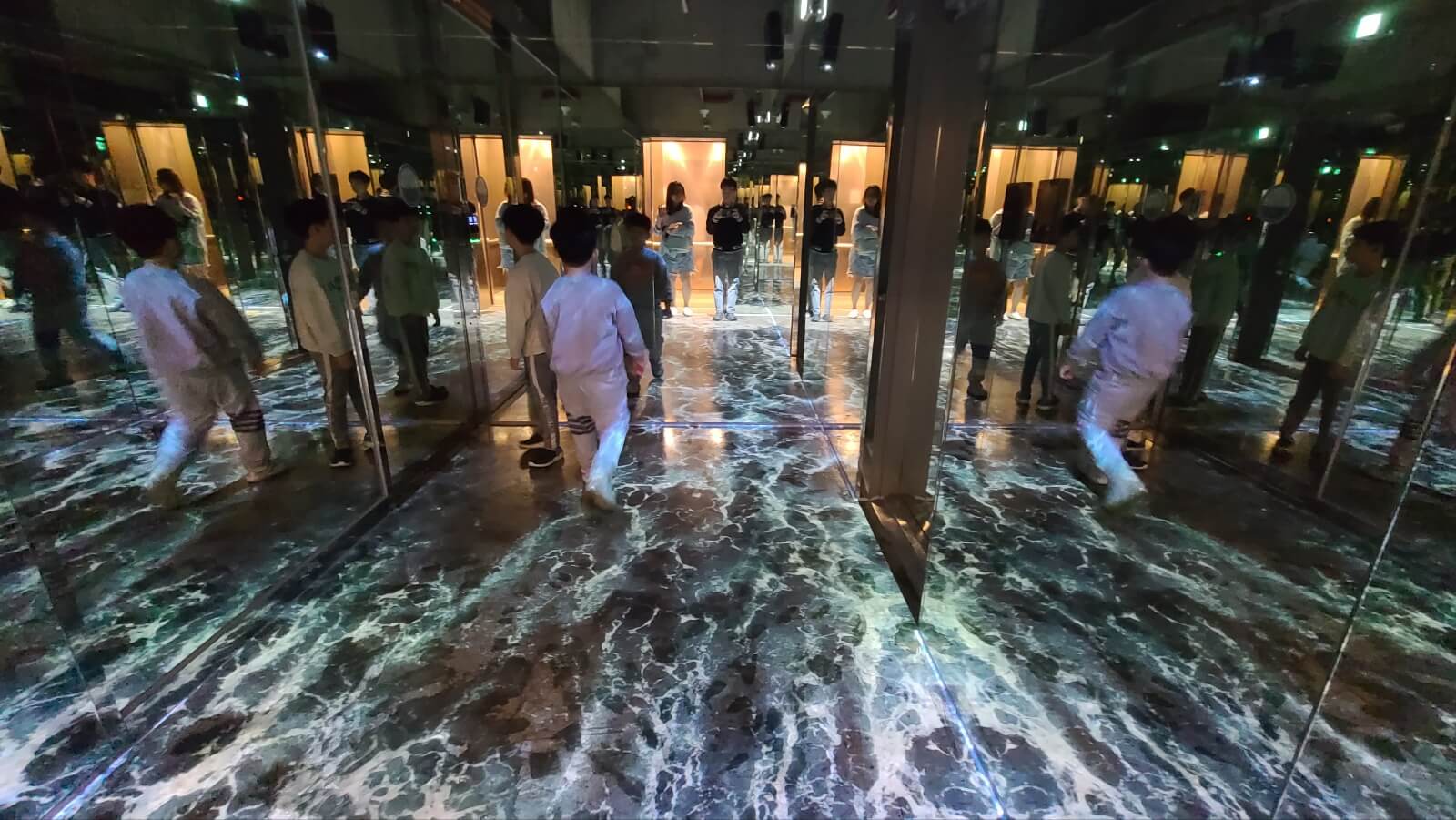 입구13