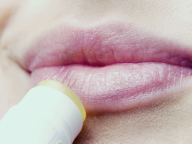 입술 포진 물집 전염 구순포진 헤르페스