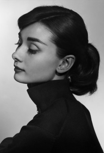 넷플릭스 추천영화 │죽기전에 꼭 봐야할 명작 로마의 휴일 출연진,배경,줄거리, 관전포인트, 오드리헵번 일대기까지