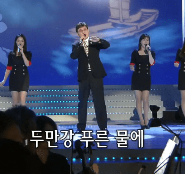 현철(김정구) 눈물 젖은 두만강