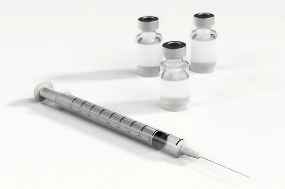 식약처 허가, 영유아용 코로나19 화이자사 백신 코미나티주0.1mg/mL(6개월-4세용)(토지나메란)