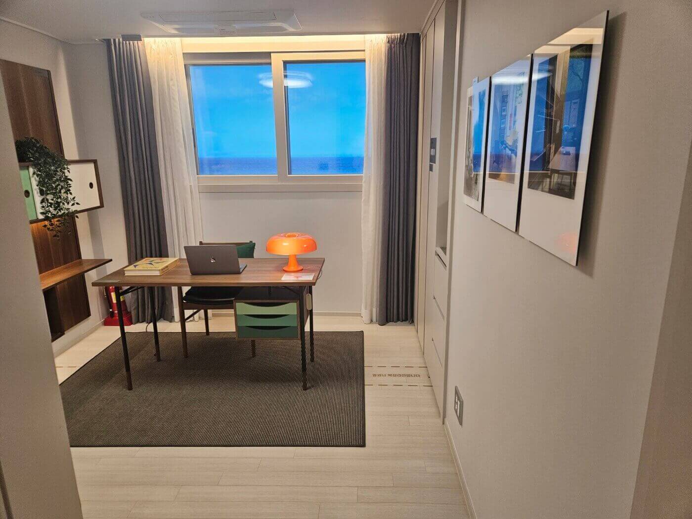 포항 푸르지오 마린시티 모델하우스 작은방