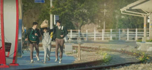 창원 진해 행암동 철길마을