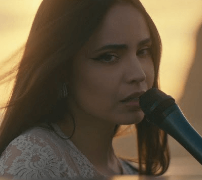 소피아 카슨 캐리온 BTS 지민 퍼플하트 비트를 느껴봐 남편