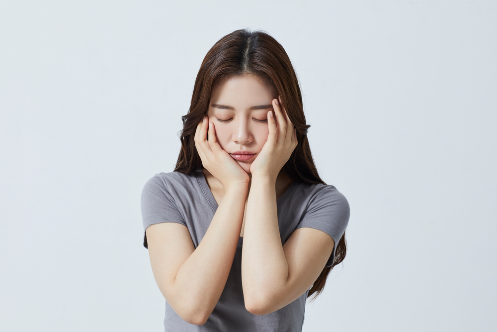 눈밑이-떨리는-증상