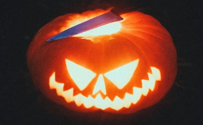 주황불빛의 핼러원 호박