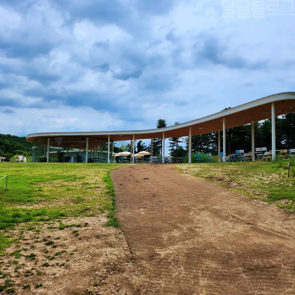 가평-양떼목장-카페