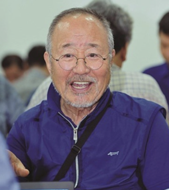 성우 신충식
